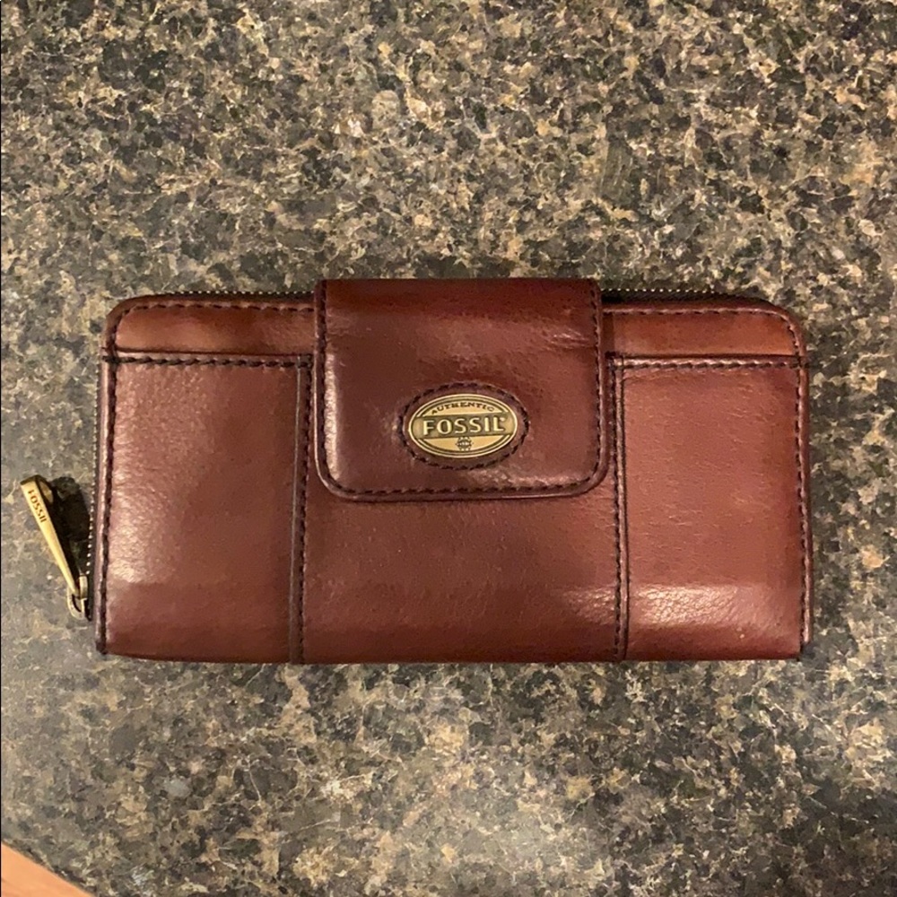 Brown fossil wallet